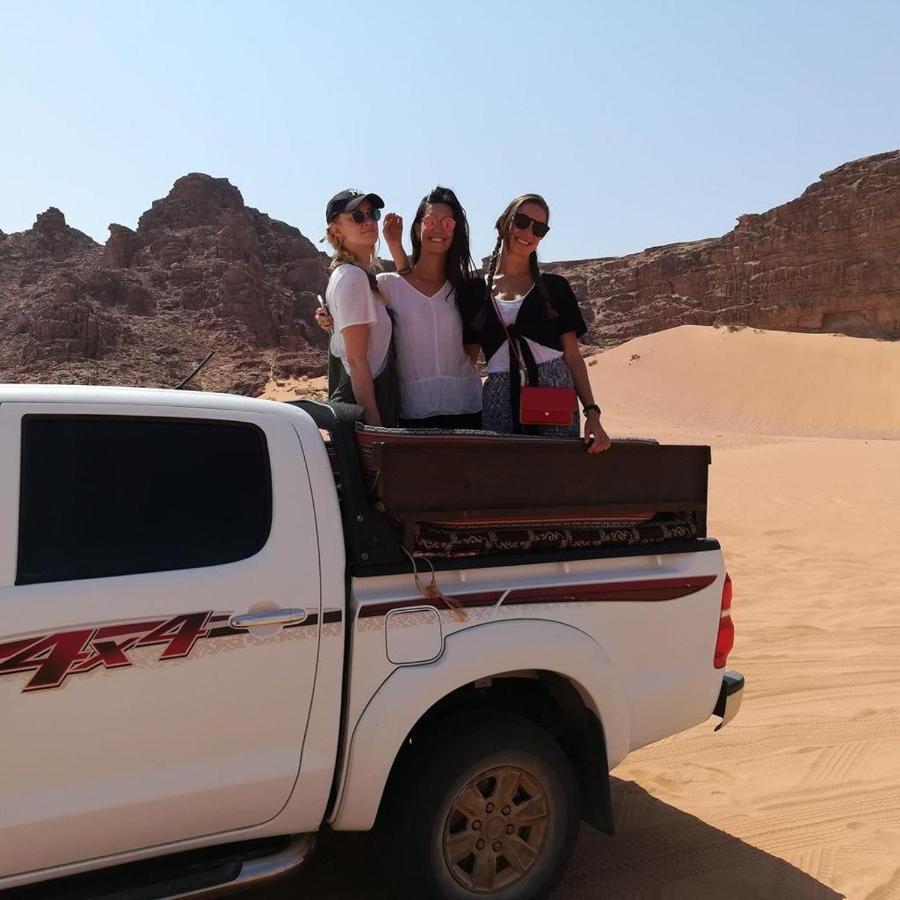 Hotel Maraheb Luxury Camp Wadi Rum Exteriér fotografie