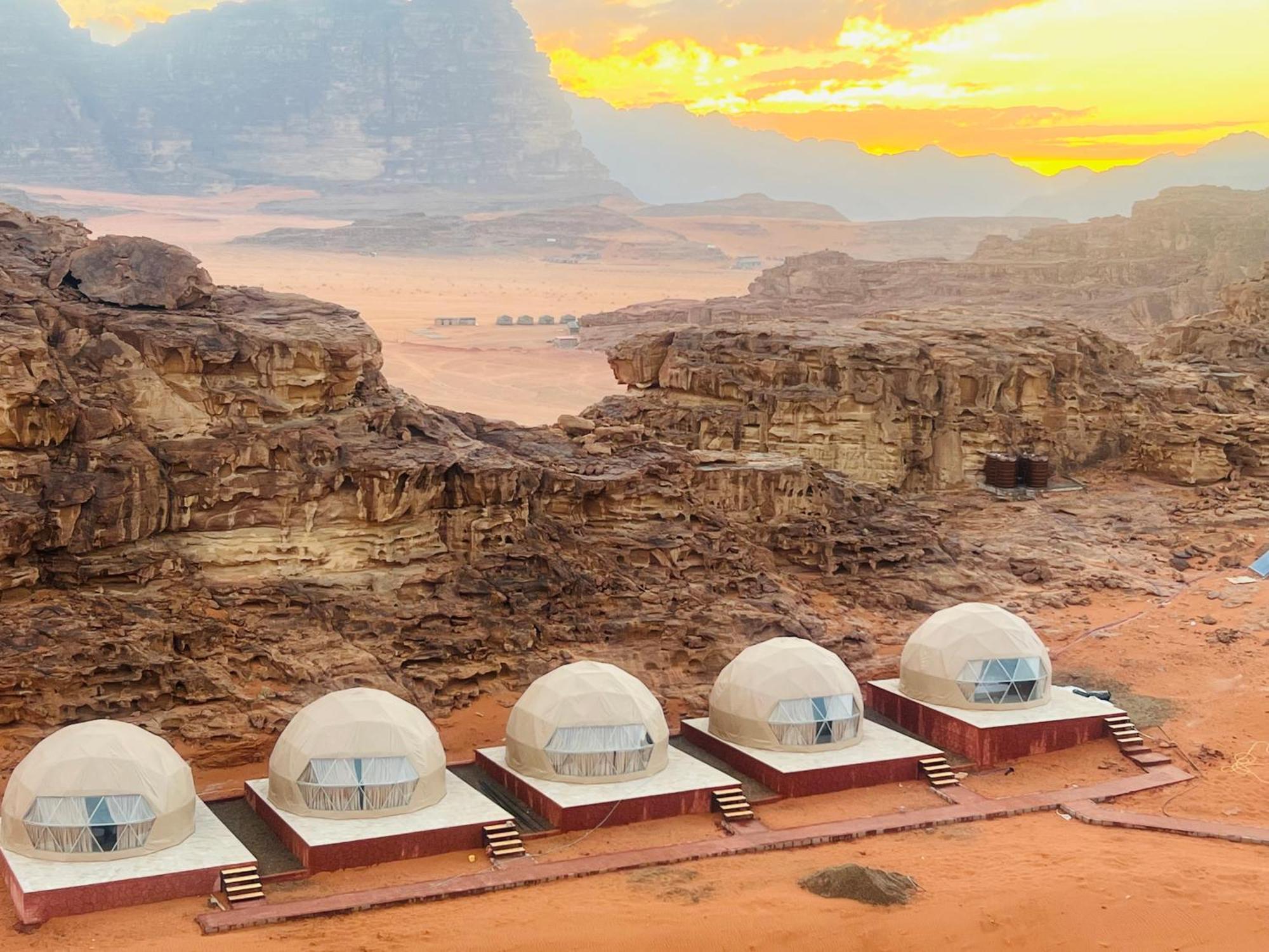Hotel Maraheb Luxury Camp Wadi Rum Exteriér fotografie